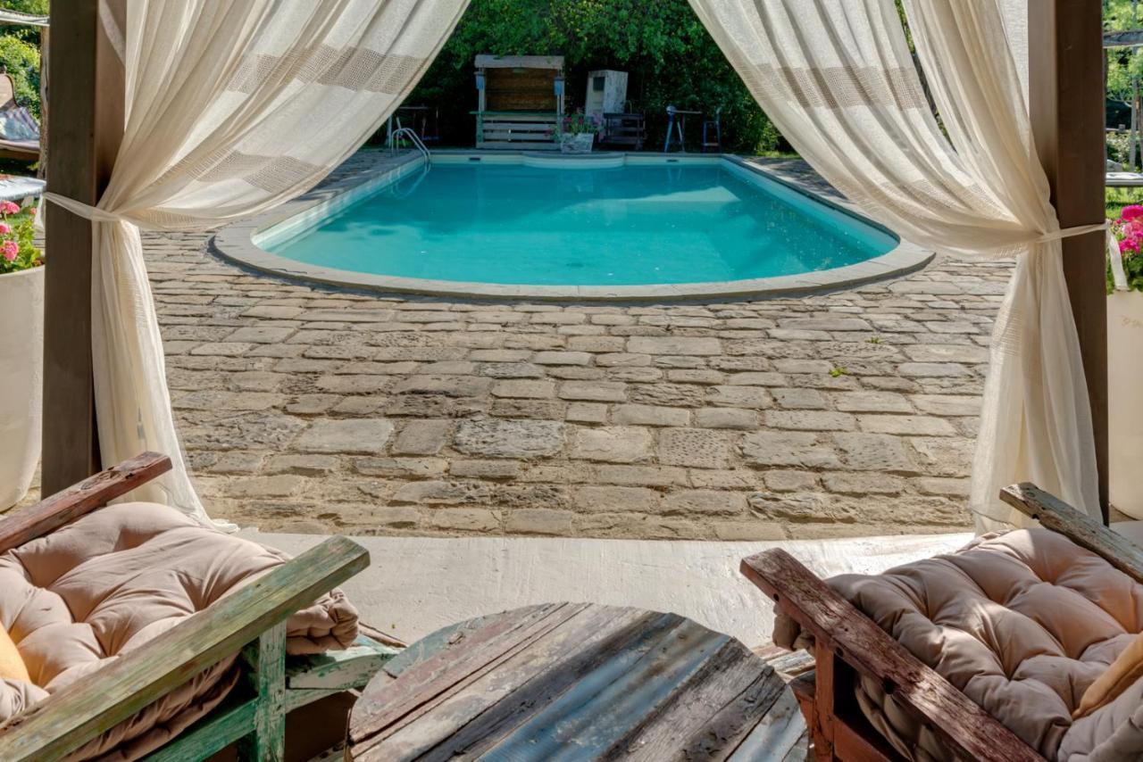 La Striscia Wine Resort Ареццо Экстерьер фото